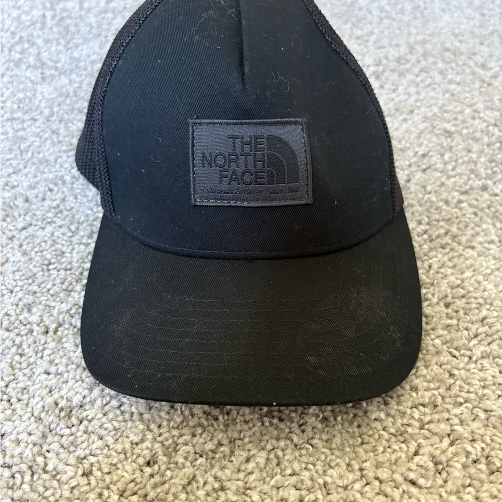 The North Face Classic Black Cap